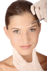 Rejuvenecimiento con mesoplastia facial